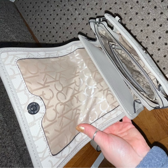 Calvin Klein backpack - Picture 5 of 8